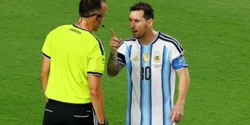 Dituding Diuntungkan Wasit, Messi Meledak