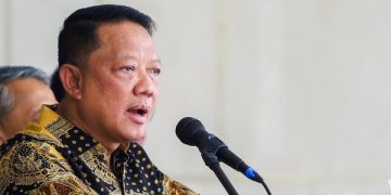 Usai Diperiksa 11 Jam, Eks Jampidsus Febrie Adriansyah Resmi Ditahan